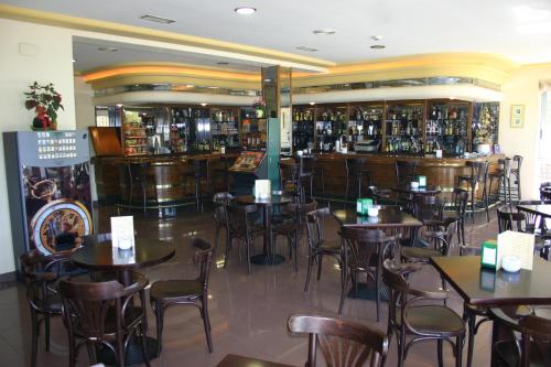 Hotel Os Caracoles — hotel in Pereiro De Aguiar