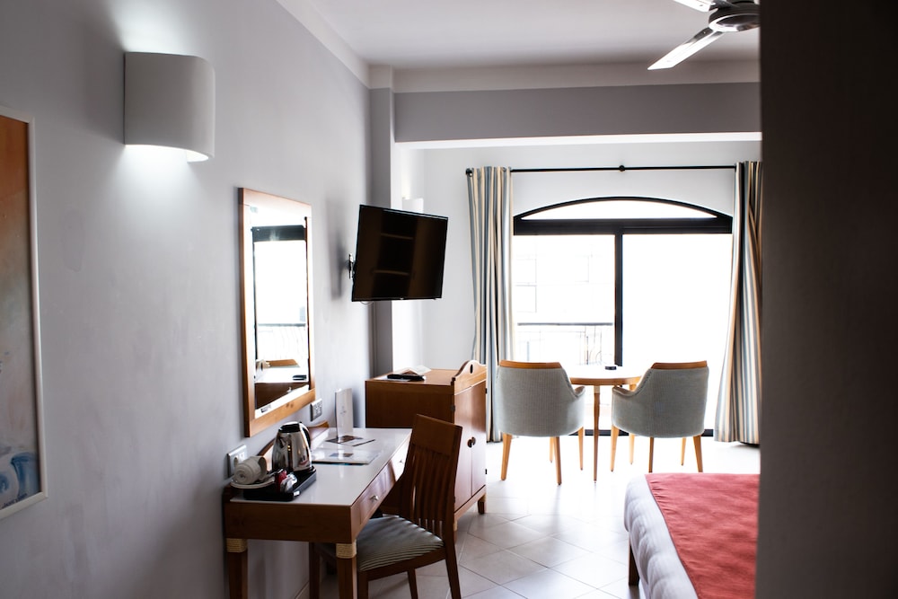 Hotel Calypso — Zebbug — photo 5