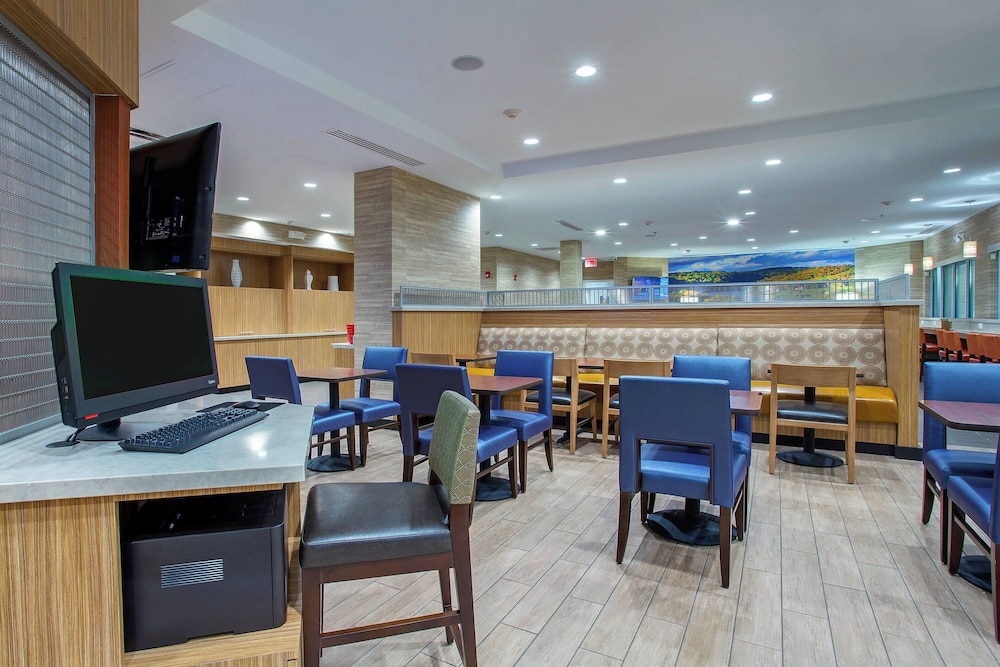 TownePlace Suites by Marriott Knoxville Oak Ridge - photo 20