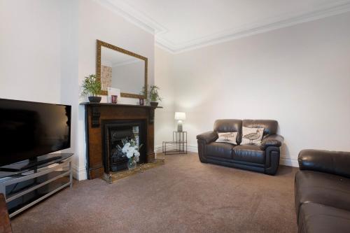 Unique 5BR in Queen Street in Redcar, United Kingdom