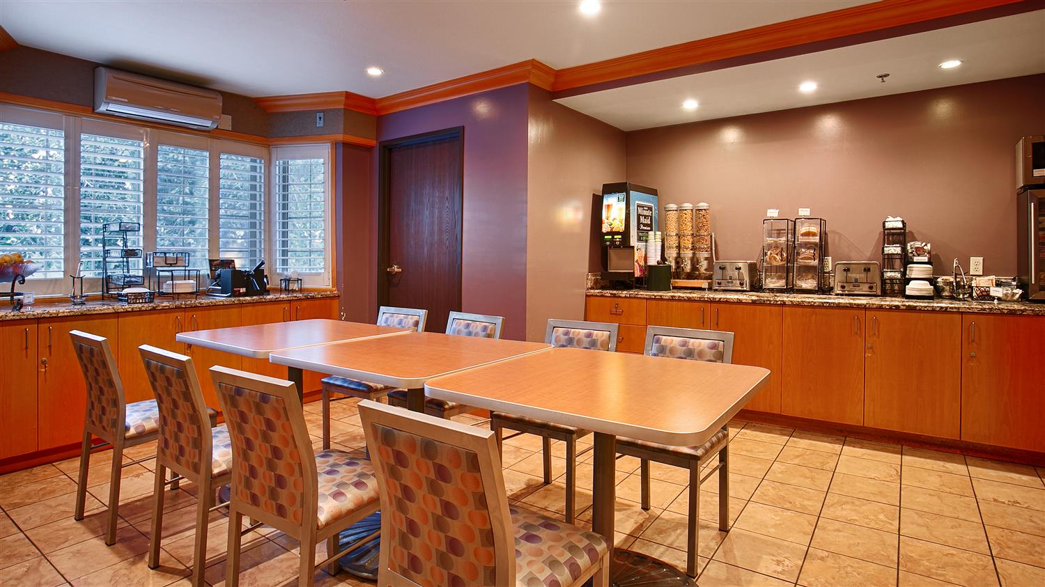 Best Western Plus Sutter House - photo 8