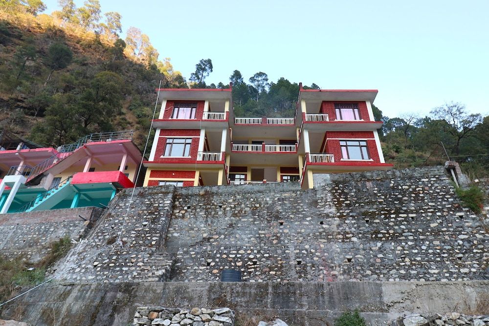 Oyo 23275 Shiv Ganga View — hotel in Uttarkashi