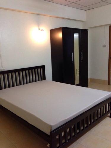 Jirapong apartment