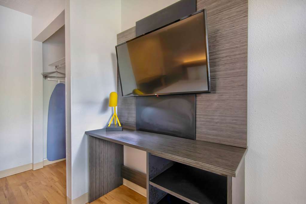 Studio 6 Extended Stay San Antonio TX Medical Center - photo 20