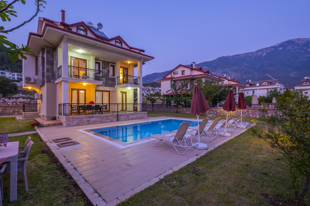 Infinity Opal Villa — 4-Star Luxury Hotel in Fethiye, Turkey