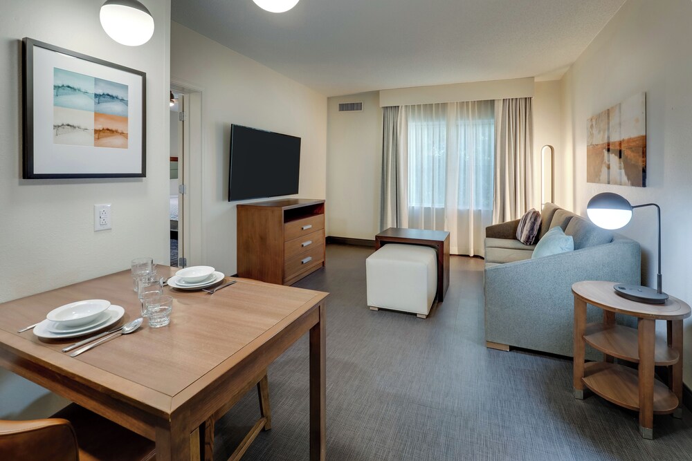 Homewood Suites by Hilton Charleston Mt Pleasant - photo 10