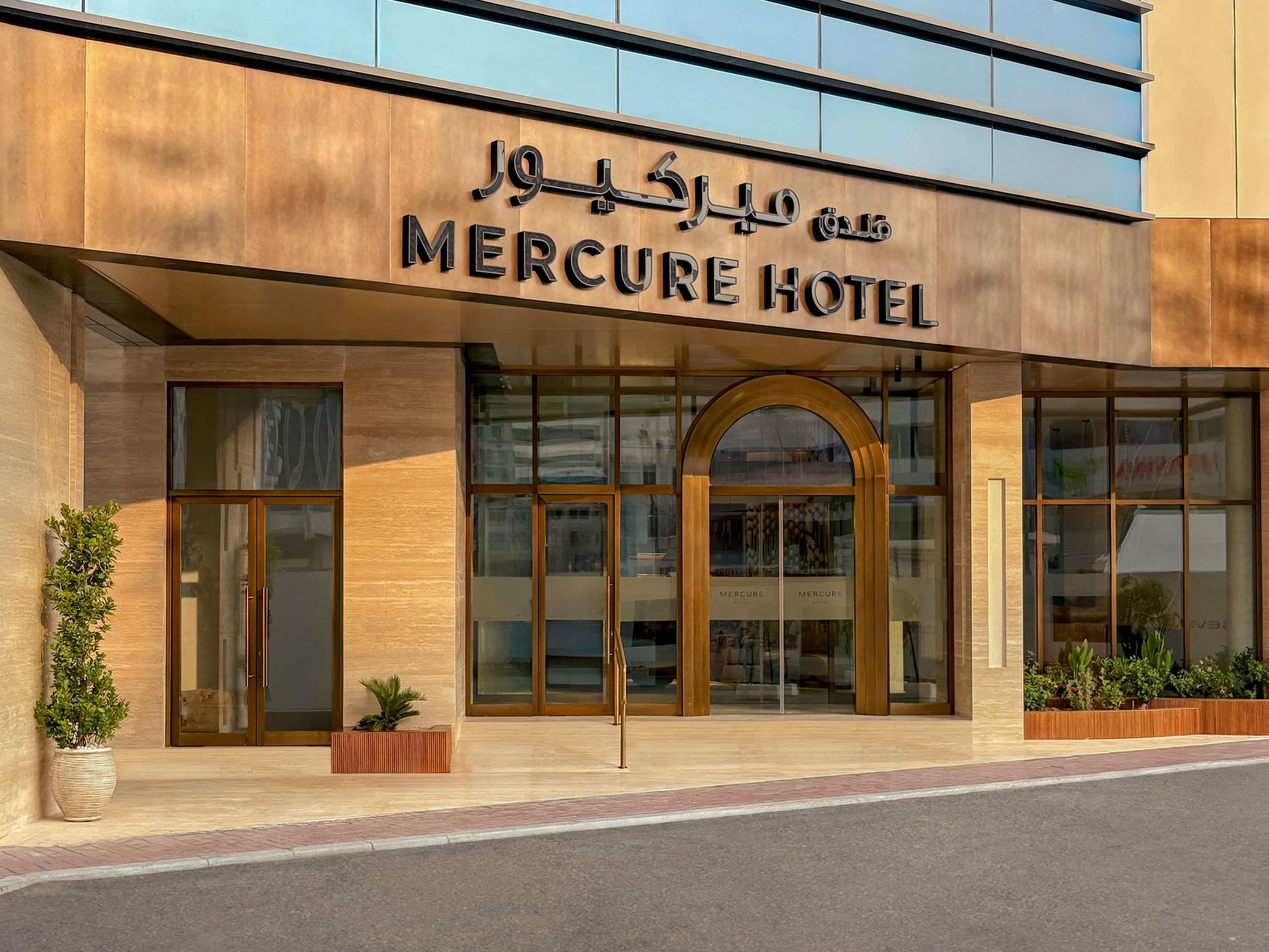 Mercure Abu Dhabi Downtown — 4-Star Luxury Hotel in Abu Dhabi, United Arab Emirates