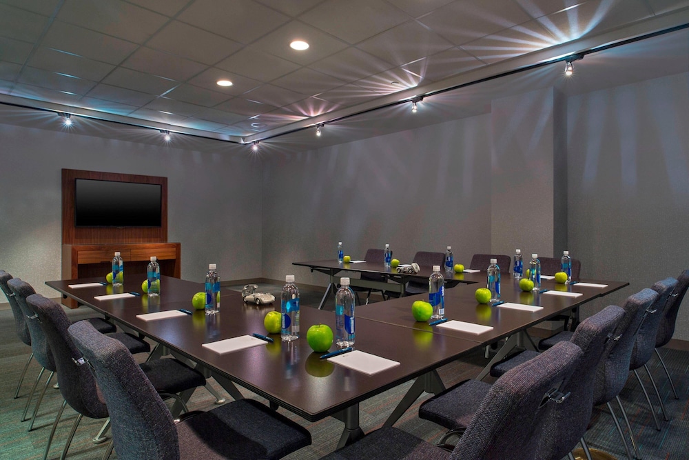 Aloft New Orleans Downtown - photo 48