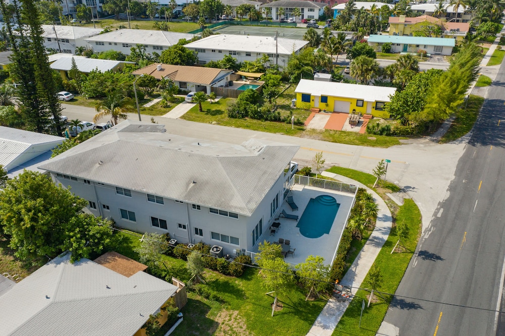 Pompano Suites by the Beach - photo 68