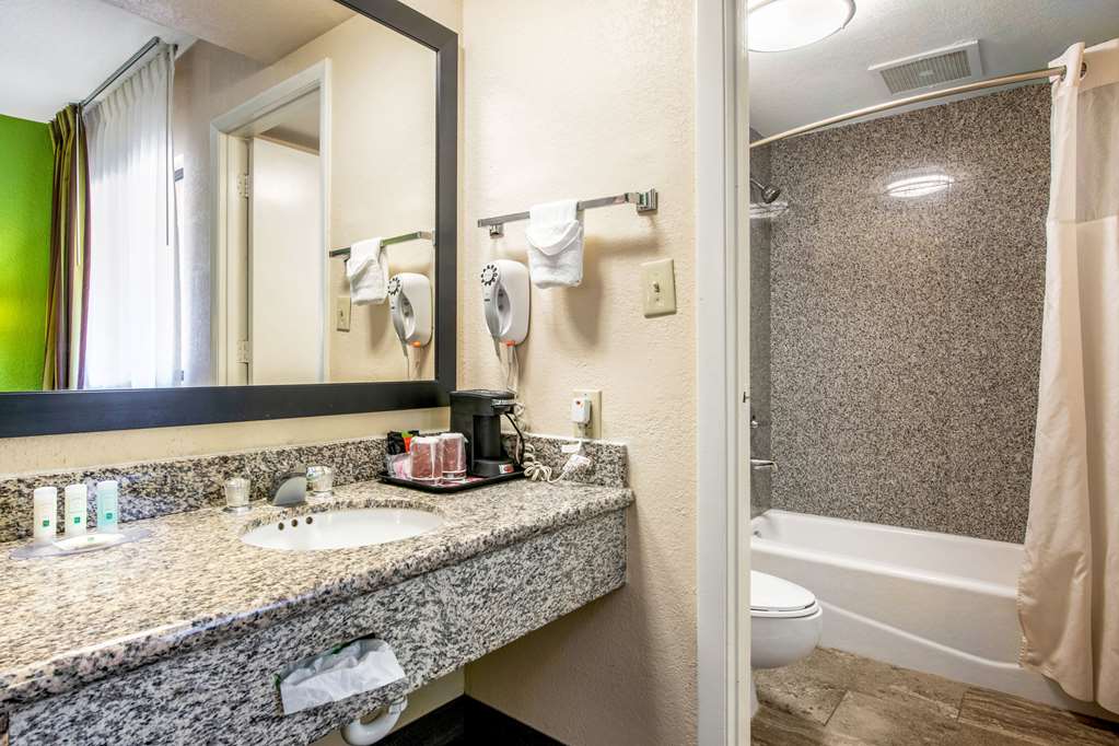 Quality Inn & Suites Jacksonville Baymeadows - photo 17