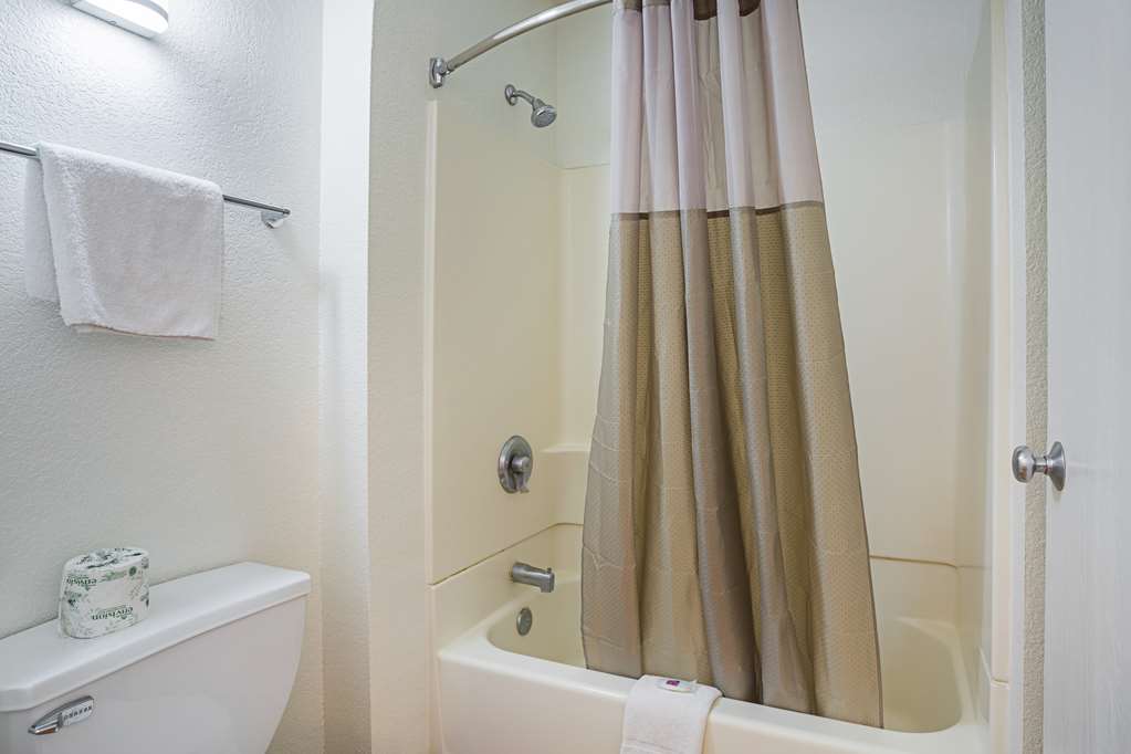 Motel 6 Yuma AZ East - photo 16