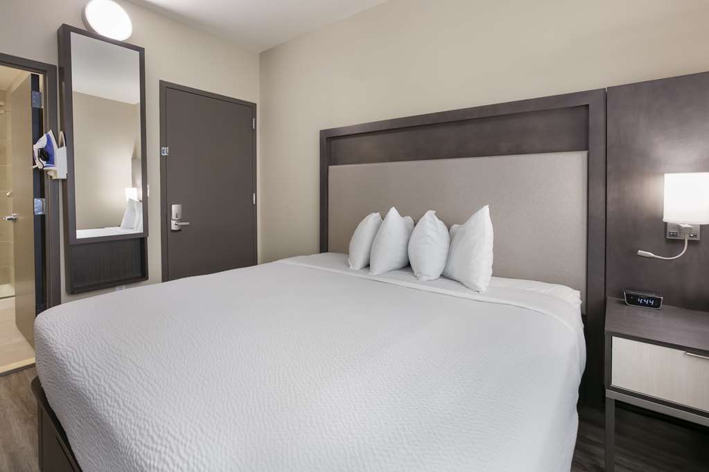 Executive Residency Bronx - photo 21