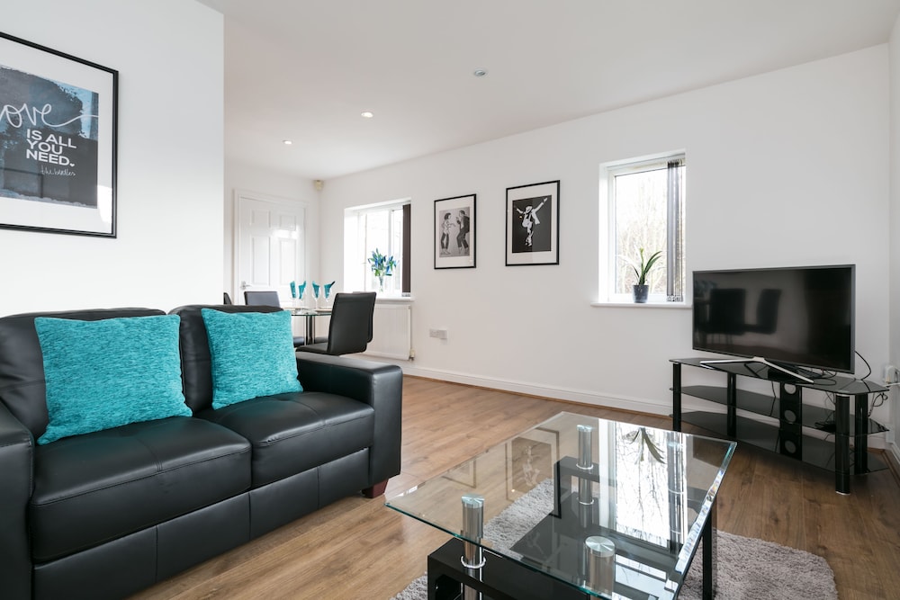 Bluestone Apartments Didsbury — 4-Star Luxury Hotel in Manchester, United Kingdom