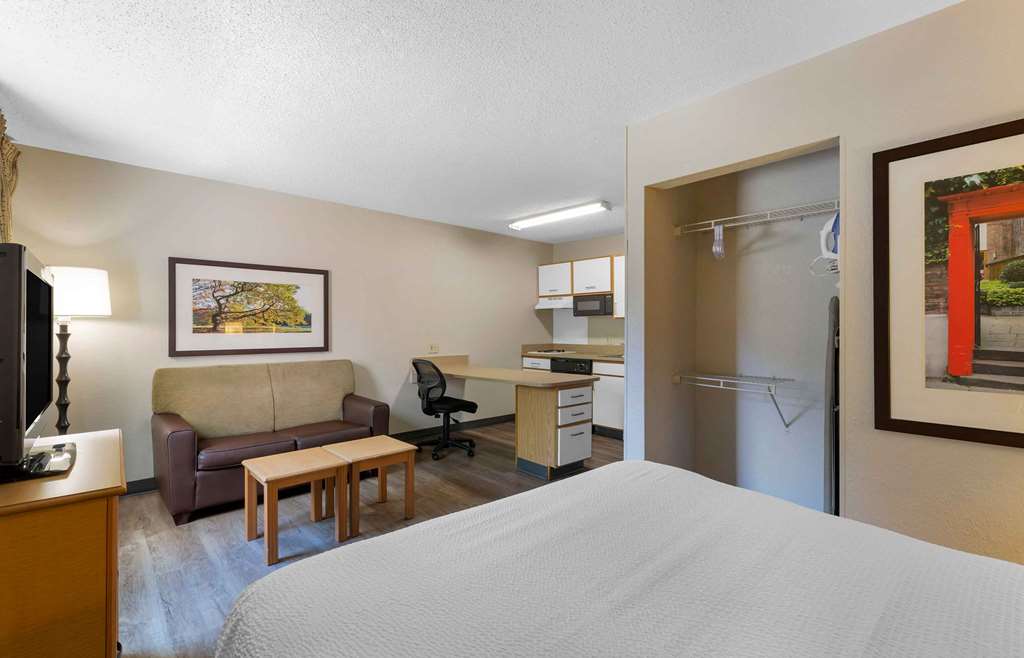 Extended Stay America Suites Boston Peabody - photo 8