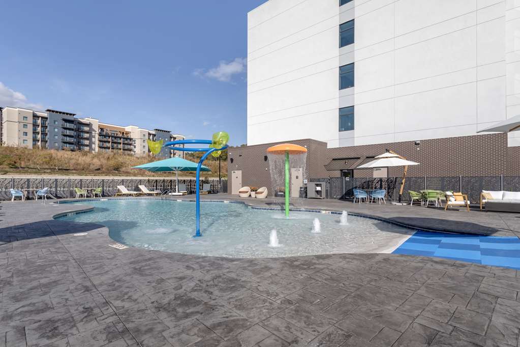 Cambria Hotel Pigeon Forge - photo 50
