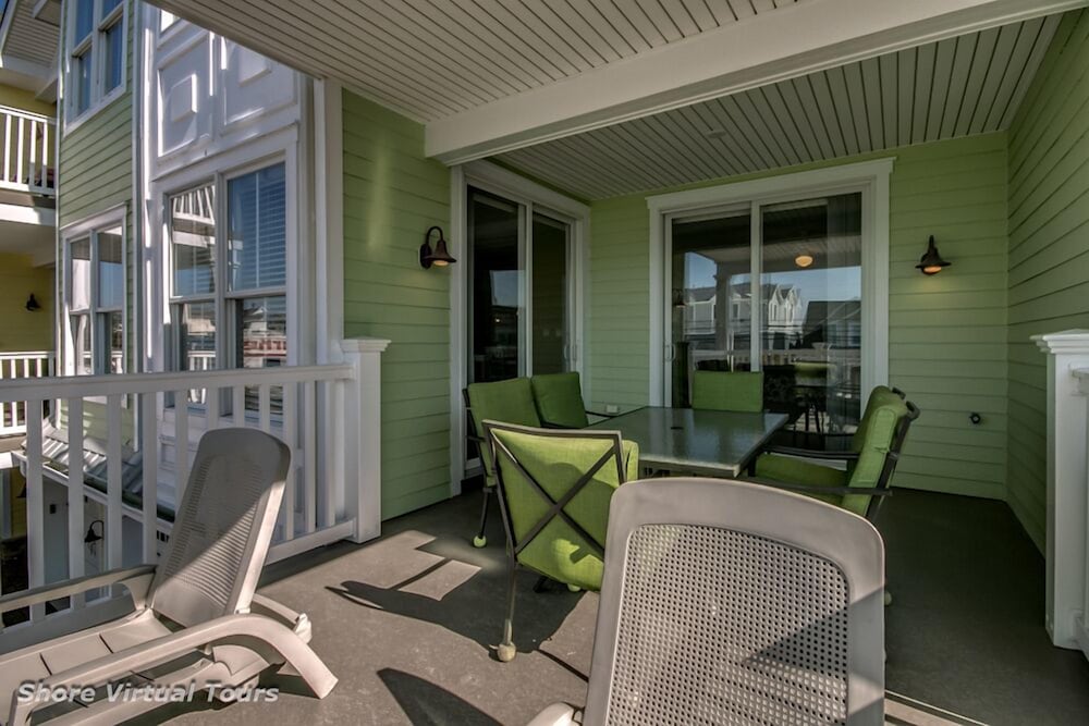 Hemingways By the Sea - photo 86