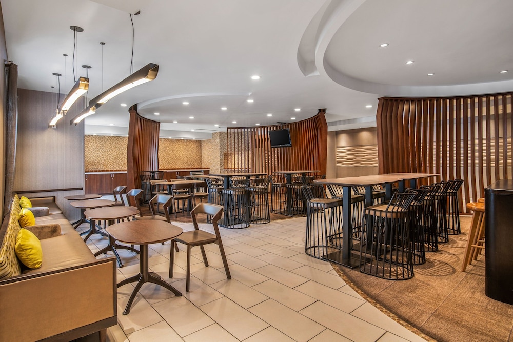 SpringHill Suites by Marriott Las Vegas Henderson - photo 23
