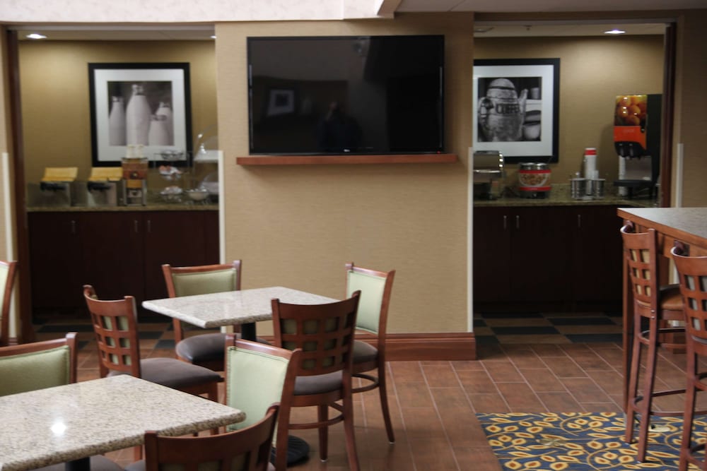 Hampton Inn & Suites Chillicothe - photo 61