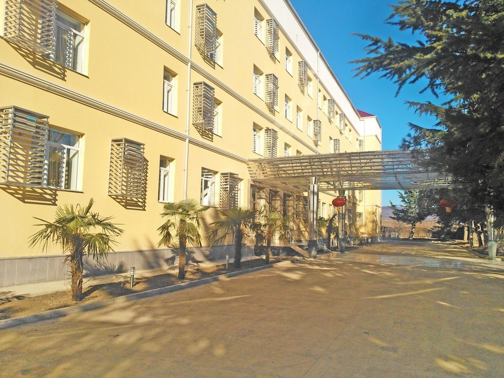 Hualing Hotel Kutaisi in Kutaisi, Georgia
