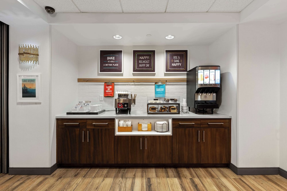 Hampton Inn & Suites Lake George - photo 73