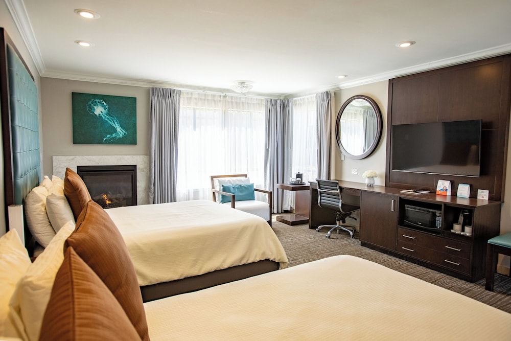 Munras Inn - photo 11