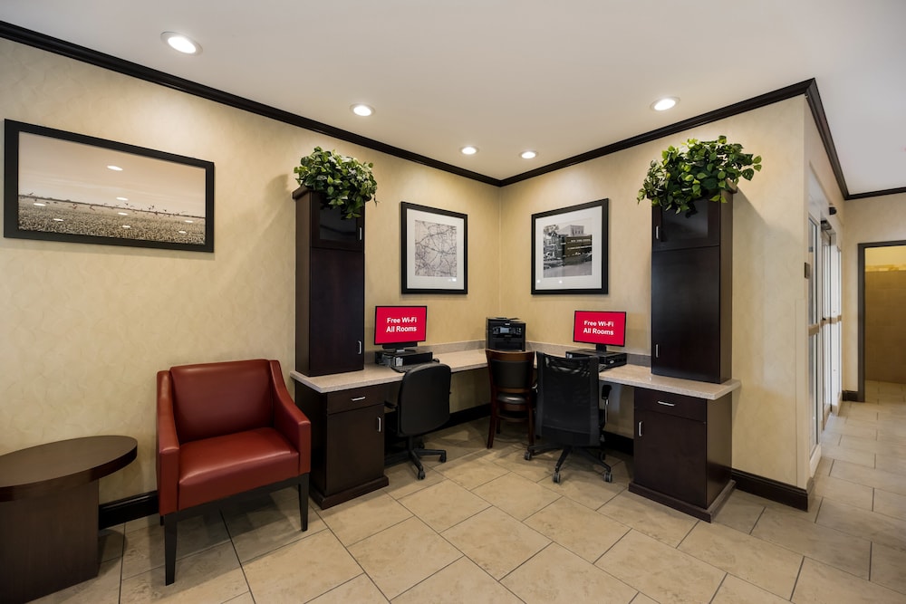 Red Roof Inn Pecos - photo 30