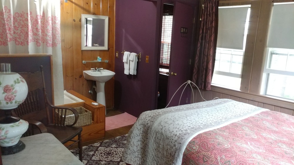 Black Mountain Inn - photo 15