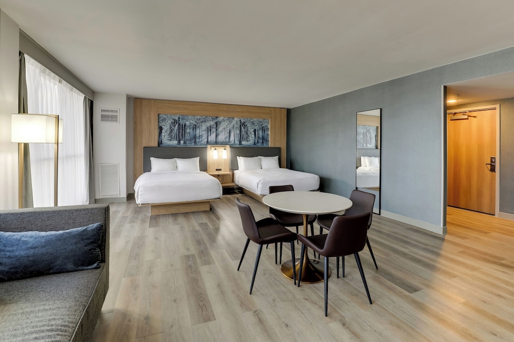 Mobile Marriott - photo 21