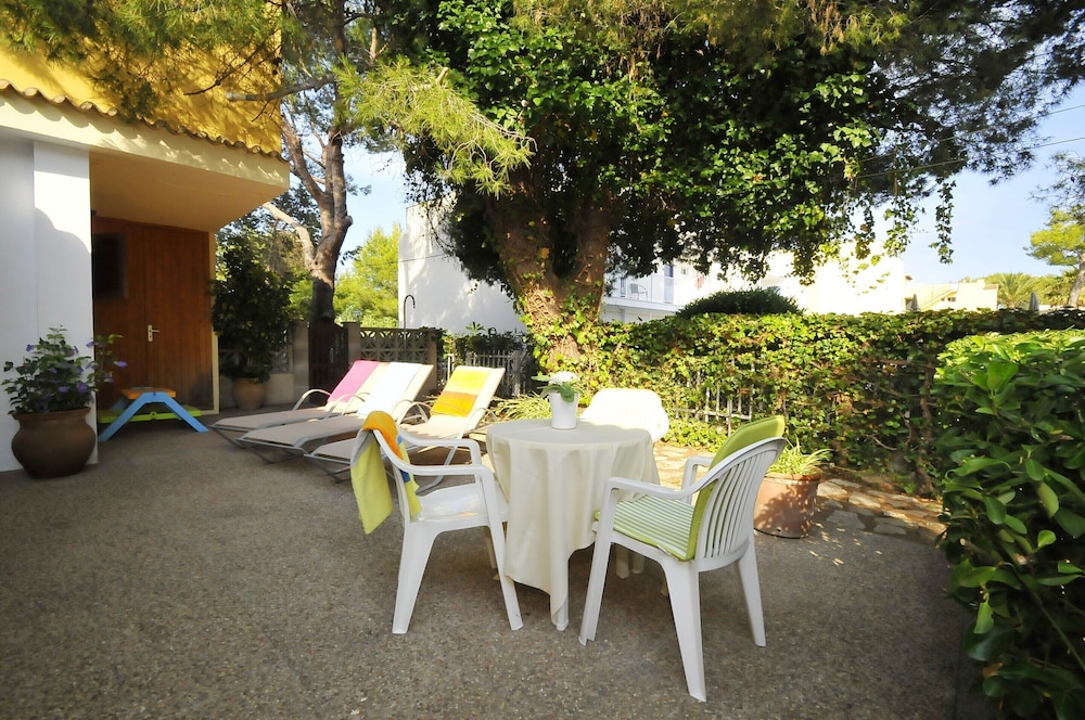 Terraced House Alcudia near Beach — 4-Star Luxury Hotel in Port D'alcudia, Spain