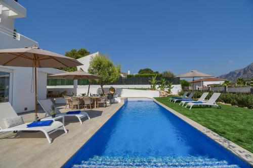 Abeto — Javea — photo 2