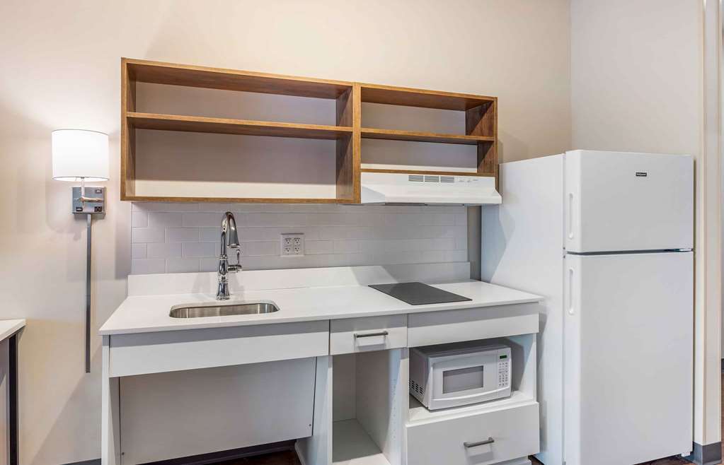 Extended Stay America Premier Suites Bluffton Hilton Head - photo 42
