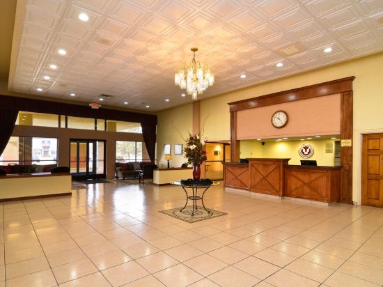 Red Lion Hotel Farmington - photo 6