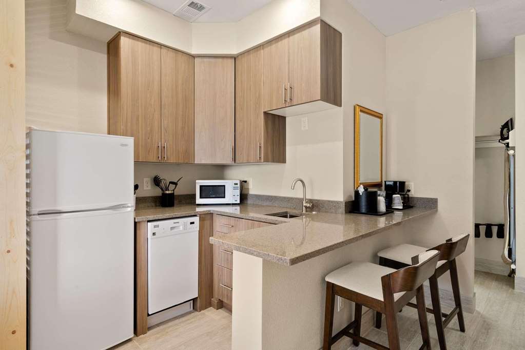 Country Inn & Suites by Radisson Greeley CO - photo 8