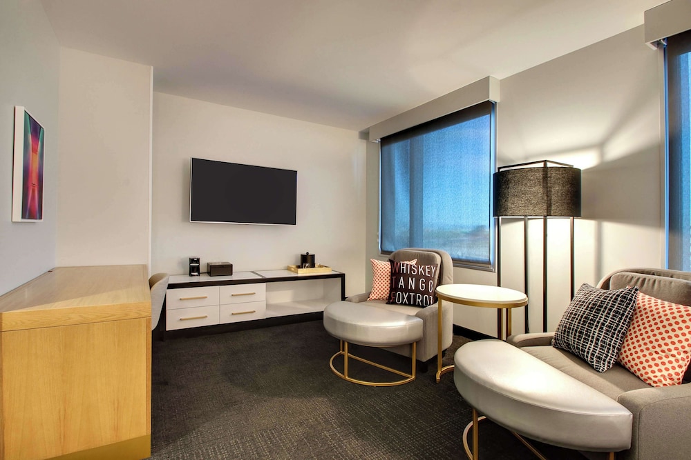 The Rose Chicago Tapestry Collection by Hilton - photo 41
