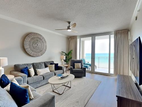 The Pearl of Navarre #1002 Paradise Palms — 4-Star Luxury Hotel in Navarre, United States