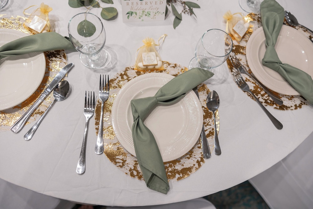 Holiday Inn by IHG - photo 40