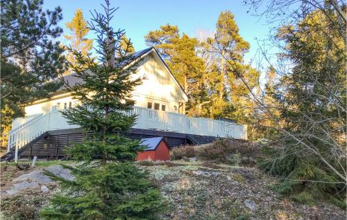 AVe Restaurant - carbon neutral hotel in Unknown City