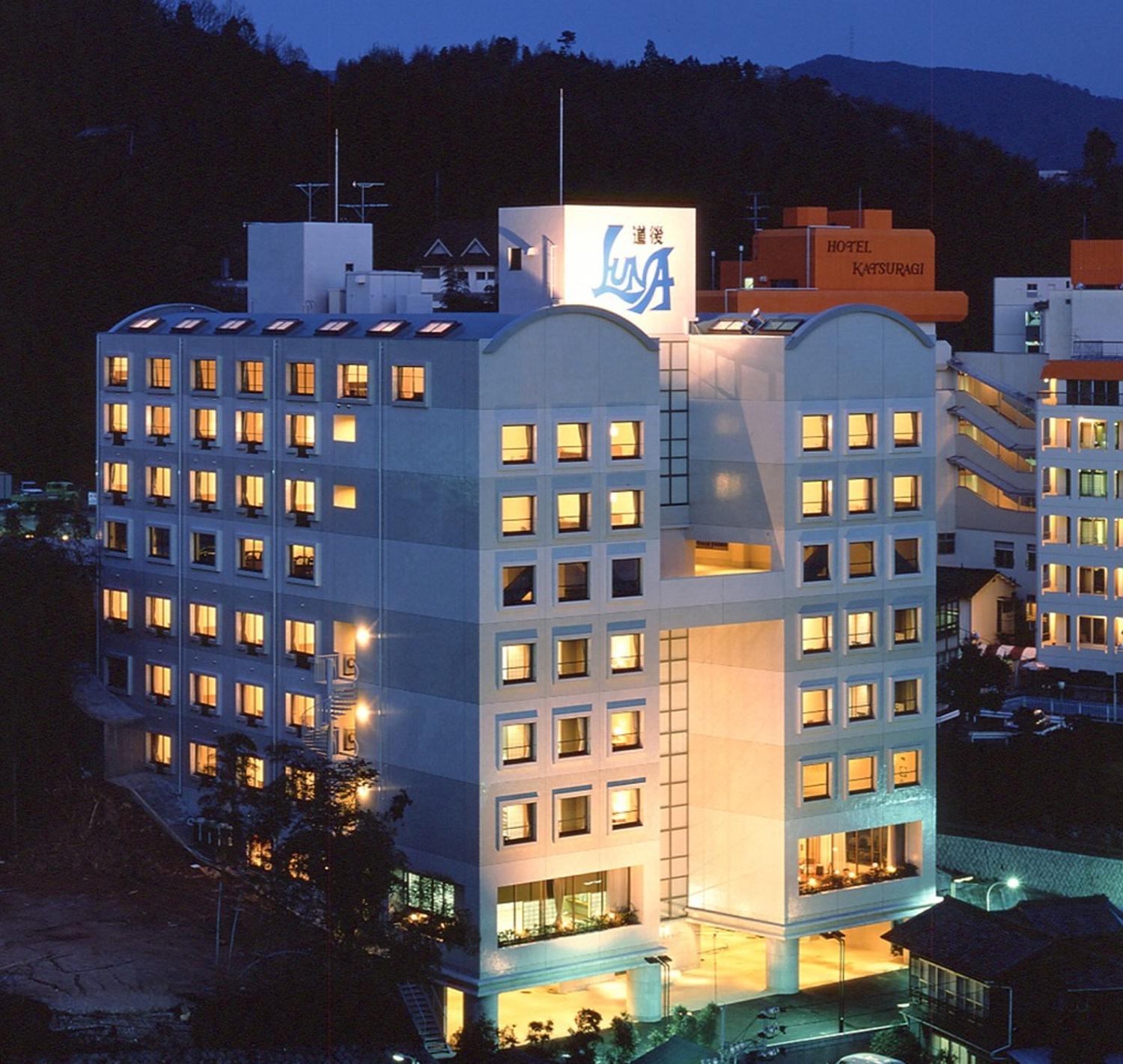 Hotel Luna Park — hotel in Matsuyama