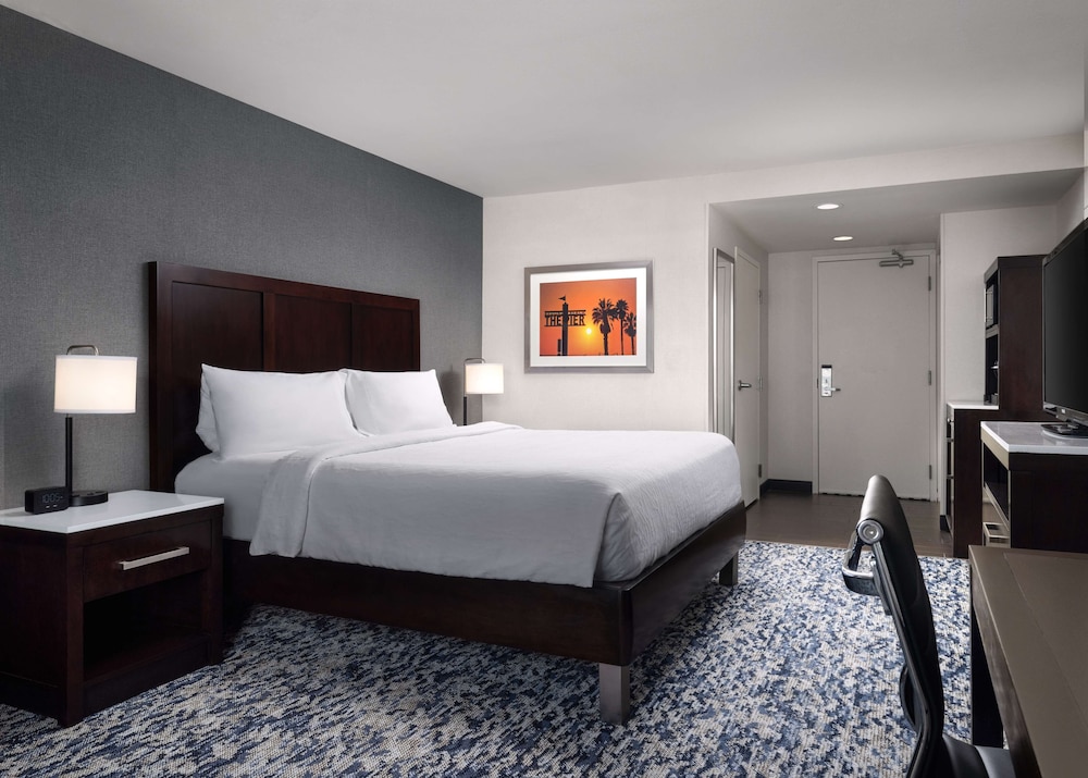 Hilton Garden Inn Los Angeles Redondo Beach - photo 9