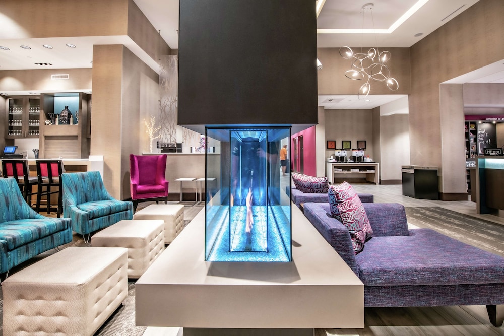 Hampton Inn & Suites Asheville Biltmore Area - photo 5