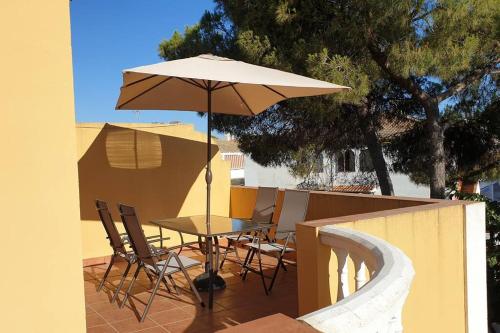 Islantilla Urbasur 1 Dormitorio Y Terraza in Isla Cristina, Spain