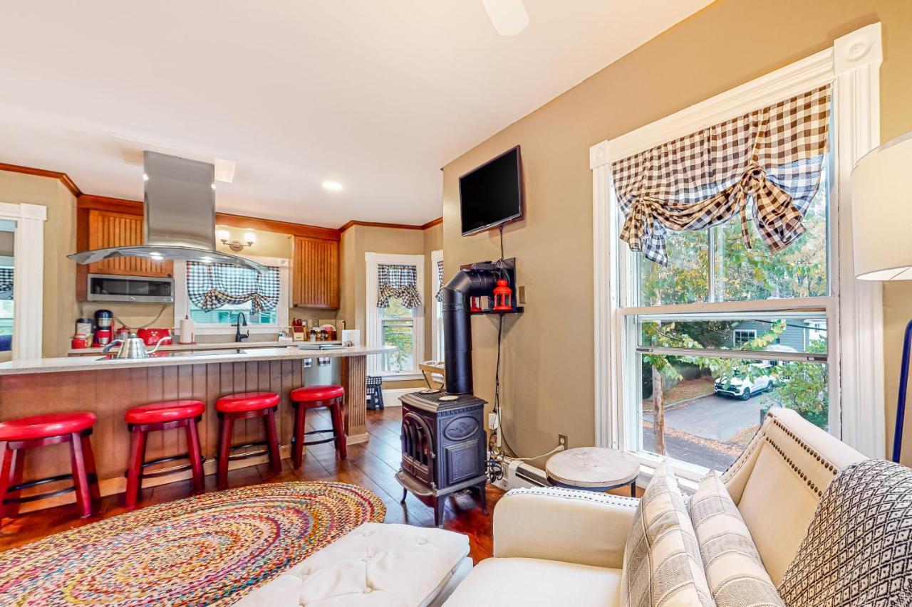 Pied A Terre — 4-Star Luxury Hotel in Kennebunkport, United States