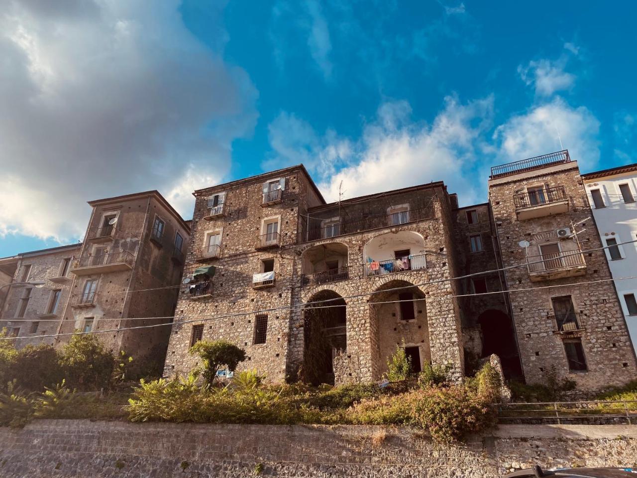 Rare Soggiorno Elegante — hotel in Vibonati