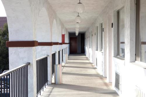 Cabana Inn - photo 24