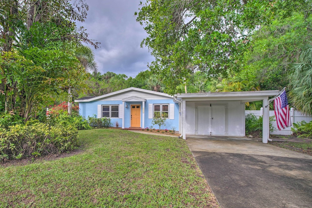 Vero Beach Oasis 7 Mi to South Beach Park in Vero Beach, United States