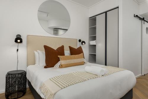Zeeland Pier Near CTICC & VA Waterfront Incl Pool and Fitness Centre Onsite