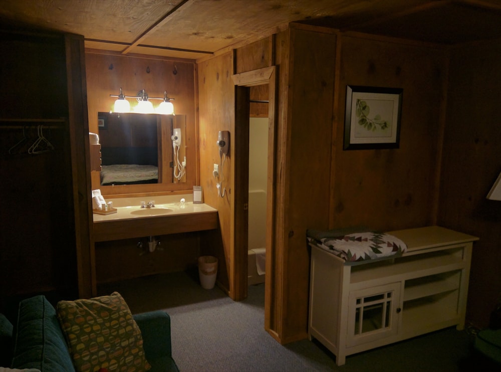 Sugar Creek Retreat - photo 11