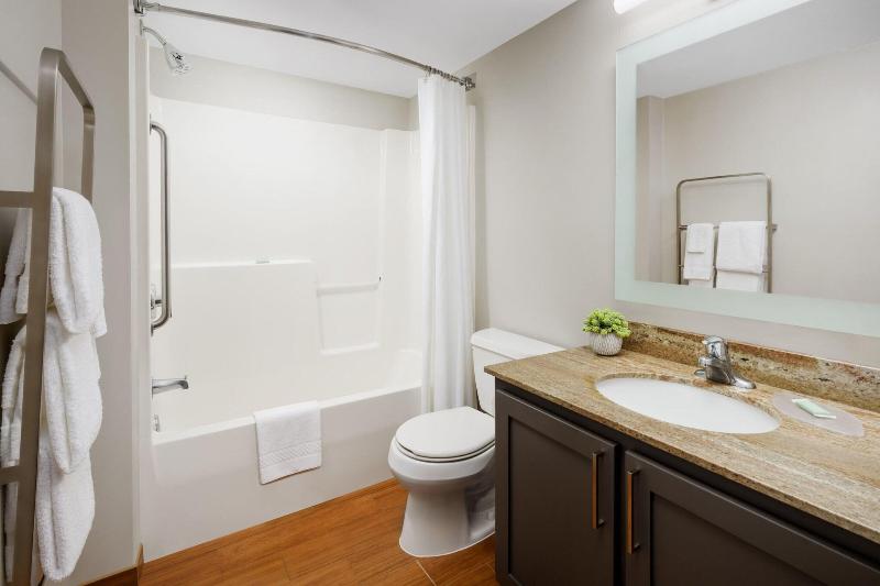 Towneplace Suites by Marriott Horsham - photo 45