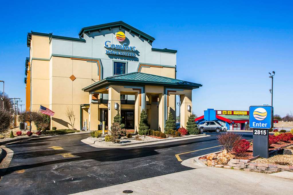 Comfort Inn & Suites Springfield I 44 in Springfield, United States