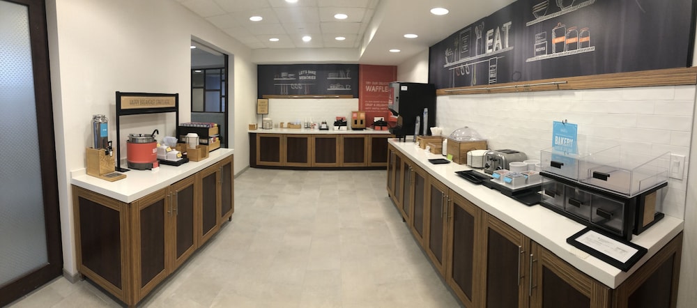 Hampton Inn Bentonville Rogers - photo 34